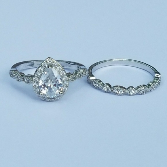 Pear Cut Teardrop Shape Halo Bridal Set - Picture 8 of 8